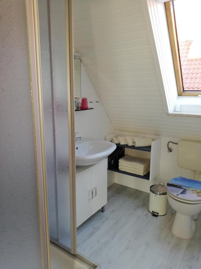 Kajuethus Apartment 3 Fehmarn Buitenkant foto